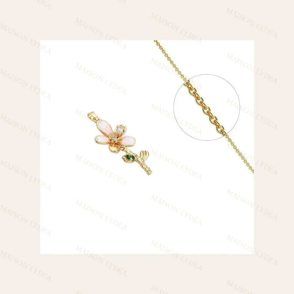 Collier Doré Fleur Nacre Zirconiums Sertis